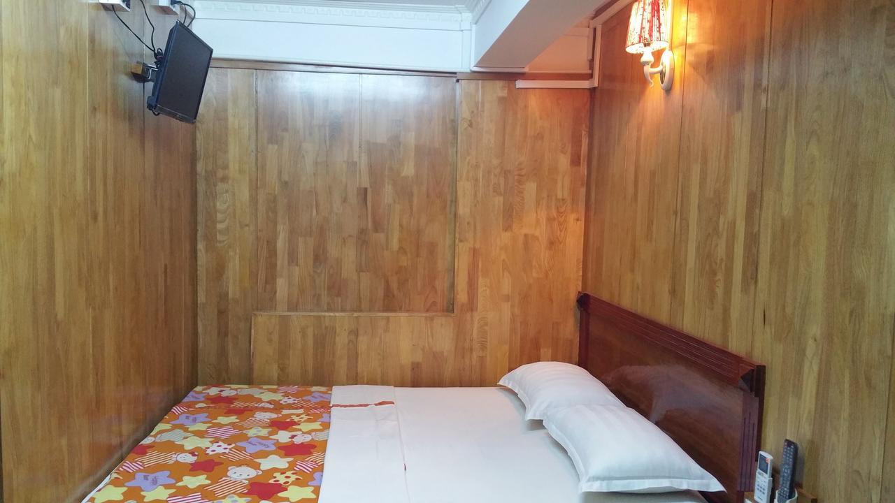 Chan Myae Guesthouse Rangoon Buitenkant foto