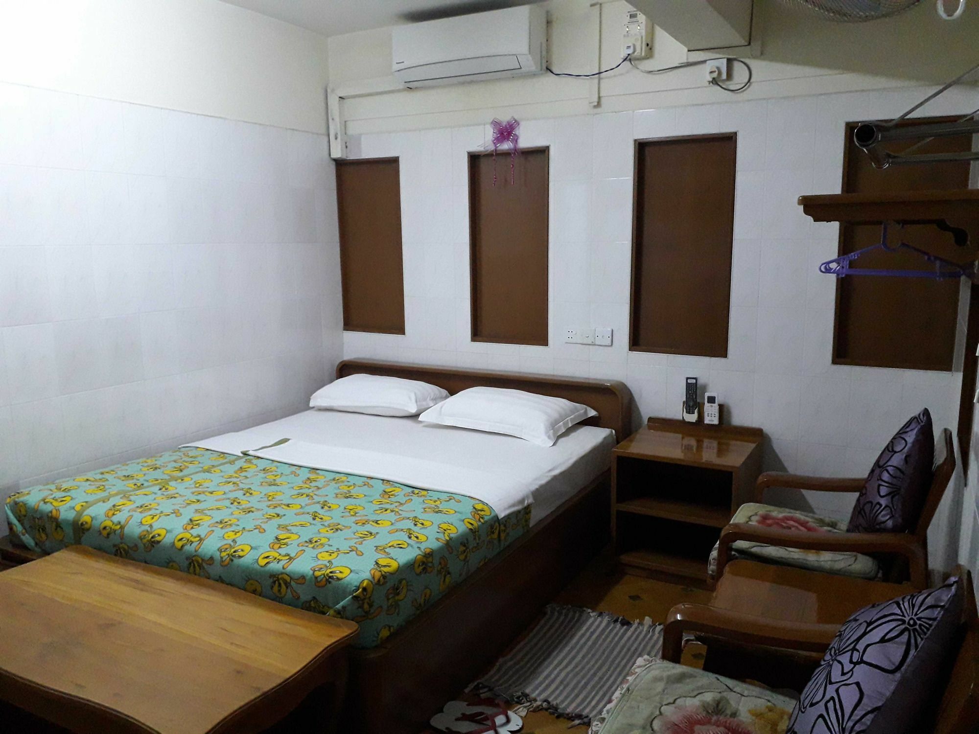 Chan Myae Guesthouse Rangoon Buitenkant foto